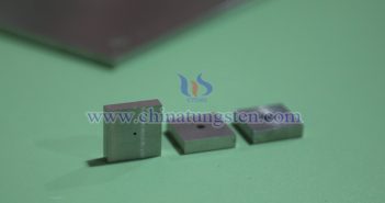 中鎢智造鎢合金準(zhǔn)直器圖片